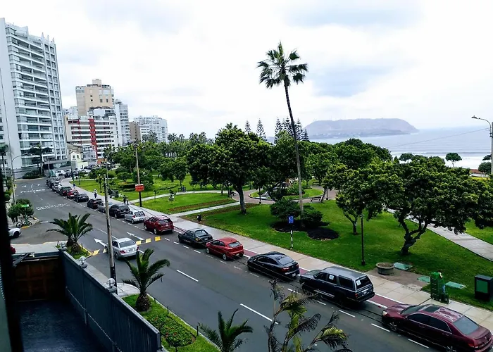 Miraflores Frente Al Mar