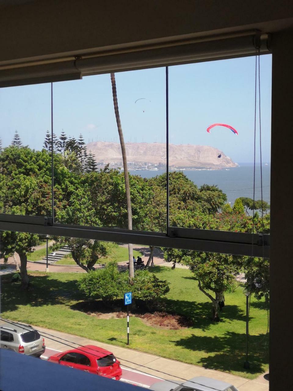 Miraflores Frente Al Mar